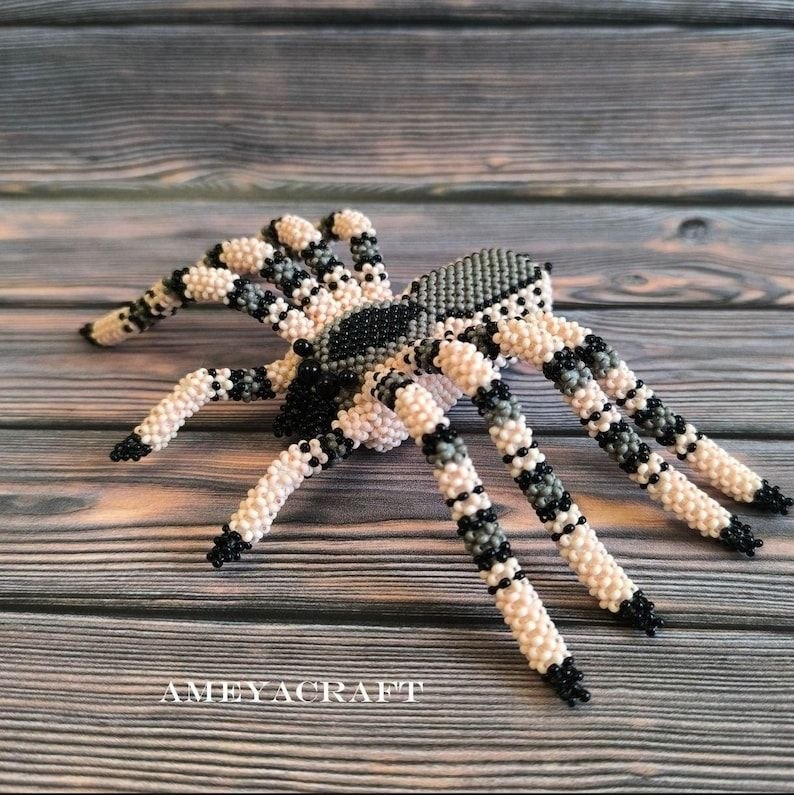 Handmade Seed Bead Spider Figurine, Gothic Black White Gray Sculpture, Halloween Collectible Bead Ar — photo 1